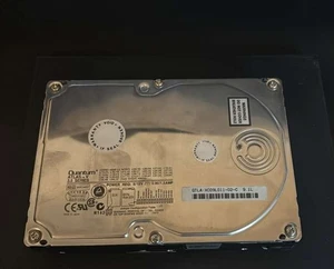 Quantum Atlas V 9,1 GB SCSI 3,5" 7200 RPM 68 pin HDD XC09L011 TESTATO - Foto 1 di 5
