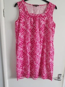 linen mix cerise pink and whitefloral dress size 16 BonMarche flattering summer - Picture 1 of 2