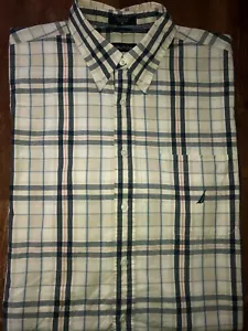 Men's Nautica Long Sleeve Multi Color Plaid Button Front Shirt Size XL - Picture 1 of 2