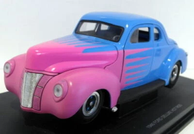 1:18 Eagle's Race Ford '40 Deluxe Hot Rod w/ Scallops 2 colors available - Image 1 of 2
