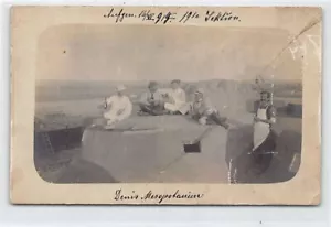 Irak - Deutsche auf dem Dach eines kurdischen Hauses, vermutlich Ingenieure arbeiten am - Bild 1 von 2