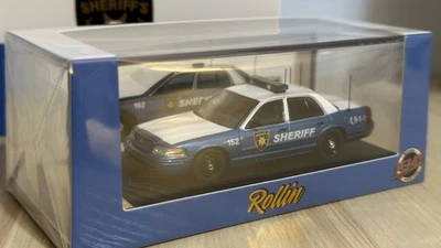 Chase! Rollin 1/64 Ford Crown Victoria PGMD Walking Dead King County Patrol Car - Image 1 of 4