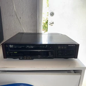 Lettore videocassette Sony VCR HQ SLV-70HF solo per parti di ricambio - Foto 1 di 3