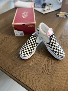 vans cream checkered