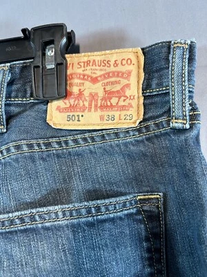 Levi's 501 Men's 38x29 Blue Jeans Original Straight Button Fly Denim Pants - Image 1 of 4