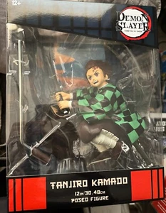 Demon Slayer Tanjiro Kamado Action Figure Collectible Desk Vibration Stars - Picture 1 of 1