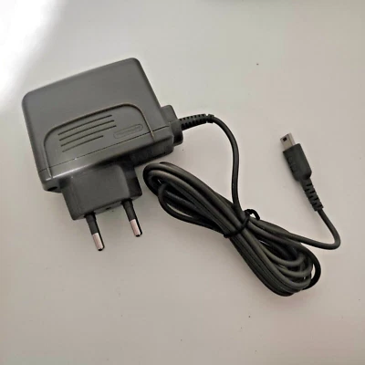 Caricabatteria Nintendo DS Lite NDSL Originale Charger Cable - Immagine 1 di 2