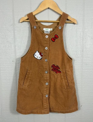 Vestido Jumper Bordado Sanrio Hello Kitty Meninas 120 6-7 Veludo Marrom - Imagem 1 de 4