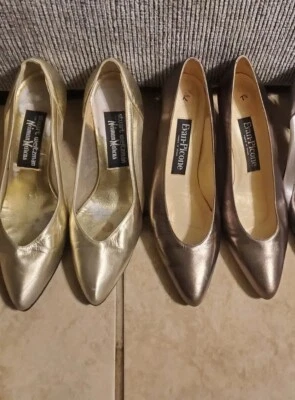 Lote De Colección De 2 Tacones Altos De Colección 1 Evan Picone Bronce 1 Stuart Weitzman Dorado Foto 1 de 4