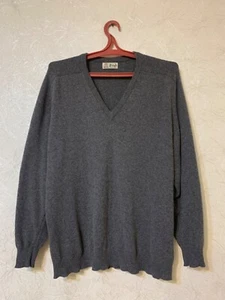 Vintage Pringle of Scotland 100% Pure Cashmere Men's Gray V-Neck Pullover XL - Picture 1 of 6