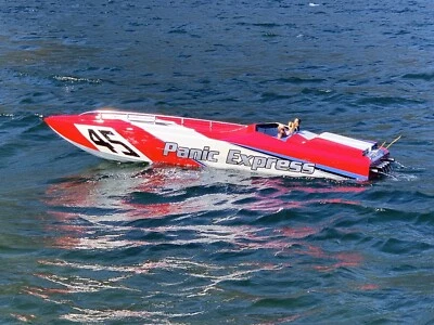 Powerboot MHZ Chief 84 - Unikat - Bild 1 von 4