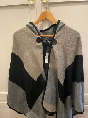Lane Bryant Cape Poncho Hooded Cover Up Button neck Acrylic Polyester OSFM - Image 1 of 4