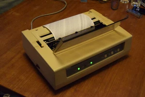 Digital Equipment DEC LA50 Dot-Matrix printer (Fully working) (With manual) - Afbeelding 1 van 6