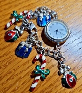Christmas Charm Wristwatch Analog w/ Quartz Movement New Battery Vintage - Picture 1 of 3