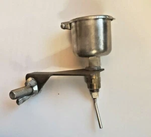 Bacharach 67-5231 OILER & BRACKET ASSY DM – AC Test Stand Tool - Picture 1 of 4