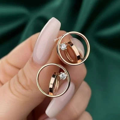 Precioso pendiente redondo 925S de diamantes cultivados en laboratorio certificado 925S para mujer Foto 1 de 4