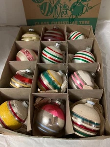 12 bolas de adorno navideño vintage brillantes Brite a rayas con caja - Imagen 1 de 2