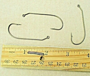 25ct 91764BR NEEDLEPOINT 28 grados 3/0 JIG HOOKS Plantillas de pesca de lubina Cebos de natación - Imagen 1 de 3