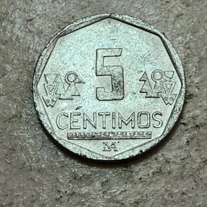 PERU 🇵🇪 FIVE (5) CENTIMOS COIN 2011 - Picture 1 of 2
