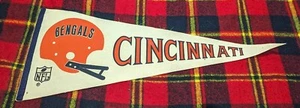 Vintage NFL Cincinnati Bengals Felt Pennant Football Helmet 30 Inch 1960s - Picture 1 of 2