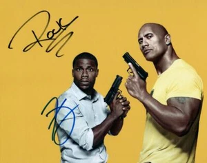 Kevin Hart Dwayne Johnson signed 8x10 Foto MUST SEE handsigniert + COA - Bild 1 von 1