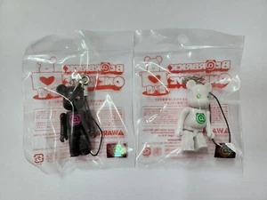 Medicom Toy Bearbrick One Love White & Black 70% be@rbrick 2pcs set - Picture 1 of 4