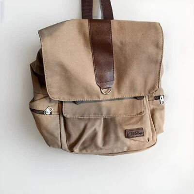 Mochila de lona Bella Russo con ribete de cuero excelente estado Foto 1 de 4