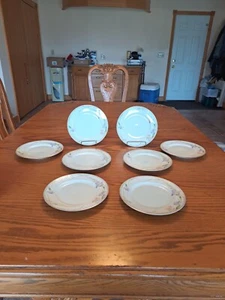 Mikasa Grande Ivory L5506 “PERFECTION” Salad/Dessert Plates 7 5/8” Set/8 NICE! - Picture 1 of 24