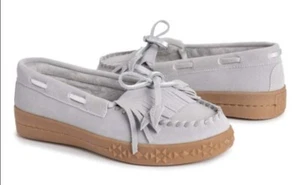 Mukluks NEW Fringe Genuine Suede Upper Faux Fur Lining Light Grey Moccasin Sz.11 - Picture 1 of 8