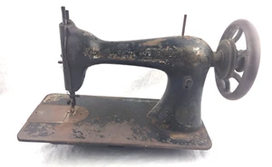 Antique Singer Cast Iron Sphinx Sewing Machine - Rusty - For Parts - Picture 1 of 7