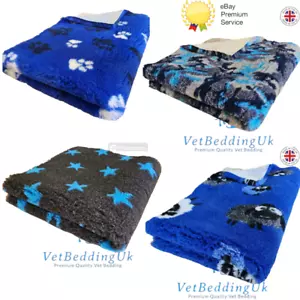 HEAVIER WEIGHT VET BED VET BEDDING NON-SLIP Blues, Camo, Sheep, Stars, Paws - Picture 1 of 9