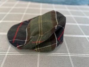 Barbour Flat Cap Mens Classic Wool Tartan Newsboy Plaid Size 7 & 1/4 Large - Picture 1 of 5
