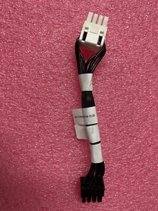 AMPHENOL POWER CABLE GPU-ATX 8pin RWHHW-7125 for CISCO server - Picture 1 of 3