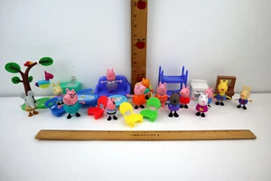 Peppa Pig Friends & Family Lot of 28 Action Figures & Accessories - Picture 1 of 13