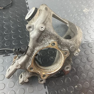 Audi A6 Quattro 2012-2017 eje trasero izquierdo lado del conductor nudillo OEM Foto 1 de 4