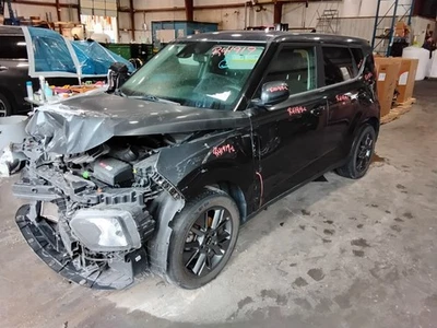 2021 Kia Soul 2.0L Engine Motor OEM 57K Miles - LKQ439067683 - Image 1 of 4