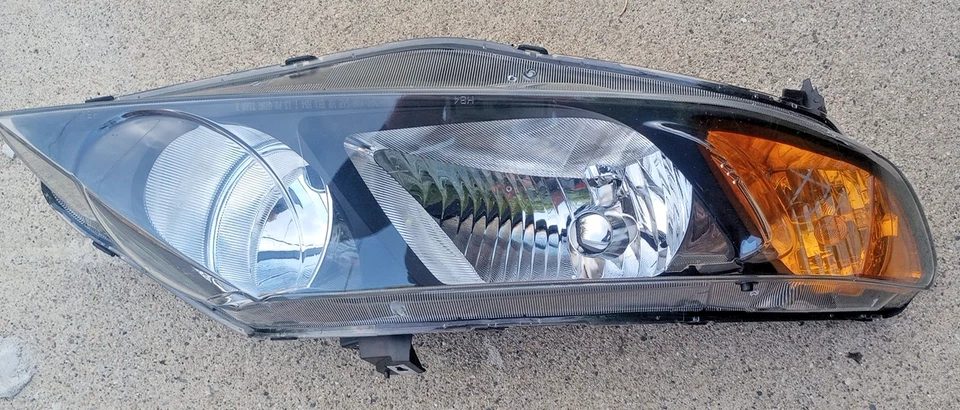 Faro lado pasajero para Honda Civic 2006-2009 | halógeno | Foto 1 de 4