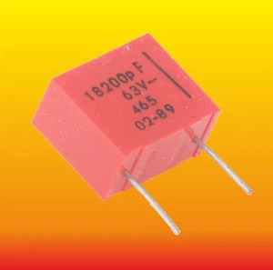 18200 pF 18.2 nF 63 V 1 % LOTE DE 2 CONDENSADORES DE POLIESTIRENO UNITRA MIFLEX KSF-022 - Imagen 1 de 2