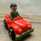 LENA Spielzeugauto mit Figur Kleinkind Fahrzeug