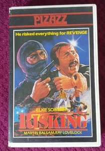 RISKING VHS Pizazz/Medusa Video Pre Cert big box Ray Lovelock Italian crime - Picture 1 of 3