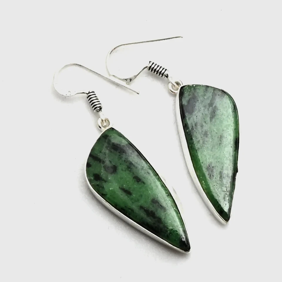 Pendientes colgantes hechos a mano de piedras preciosas de zoisita de rubí joyería para ella 2" AE-11994 Foto 1 de 1