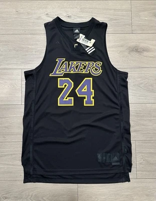 Camiseta deportiva Lakers Kobe Bryant talla mediana negra Mamba NUEVA auténtica Swingman  Foto 1 de 4