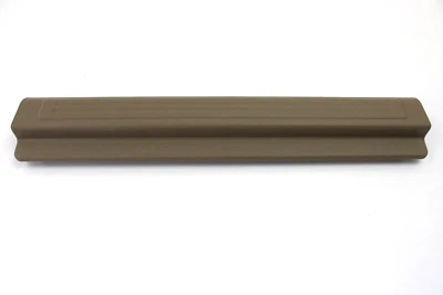 Chevrolet Optra 2004-2007 conductor izquierdo cubierta de umbral de puerta inferior delantera 96555510 Foto 1 de 4