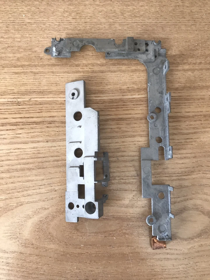 2 x Soportes Internos de Placa Base para HP COMPAQ PAVILION DV2000 DV2500 DV2700 Foto 1 de 1