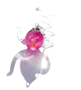 Alice in wonderland teapot pendant/necklace. - Picture 1 of 2