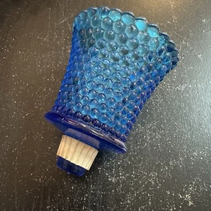 Vintage Blue Hobnail Glass Votive Candle Holder Cup Peg Candleholder - Bild 1 von 4