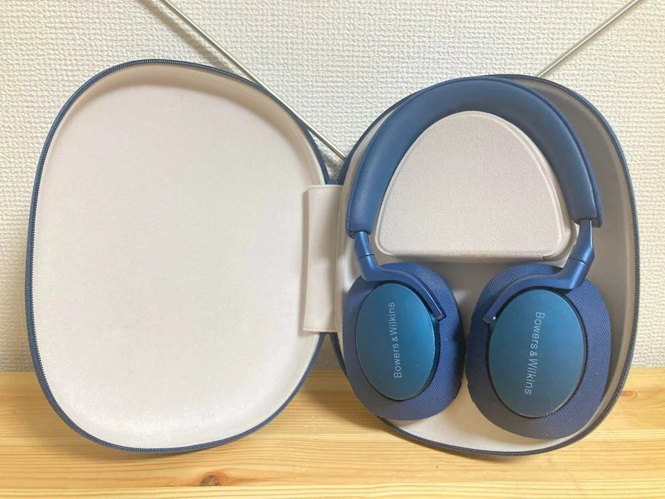 Bowers & Wilkins PX7 S2e Cuffie over-ear con cancellazione del rumore blu wir... - Immagine 1 di 4