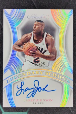 2024-25 Panini impecable Larry Johnson legendario guiones automático/25 #LSC-LJO Foto 1 de 3