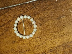 Vintage 12 KT Gold Filled Pearl Circlet Brosche Anstecknadel Modeschmuck  - Bild 1 von 3