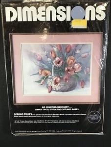 Tulipanes de resorte de punto de cruz vintage 1986 dimensiones sin contar 3614 nuevo sellado - Imagen 1 de 3